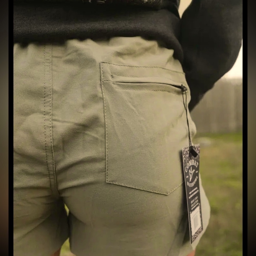 Combat Waterfowl Womens 2.5" Kunar Athletic Short - Picture 4 of 7